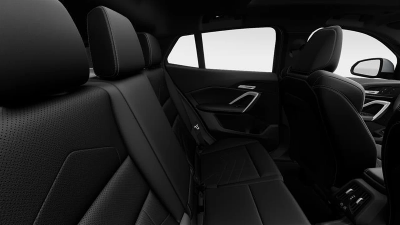 2025 BMW X2 xDrive28i Main Image