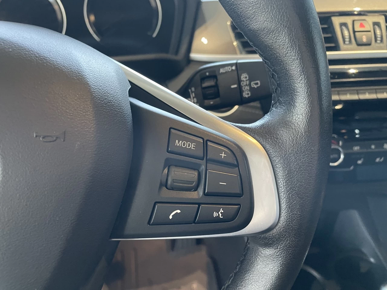 2020 BMW X1 xDrive28i Image principale