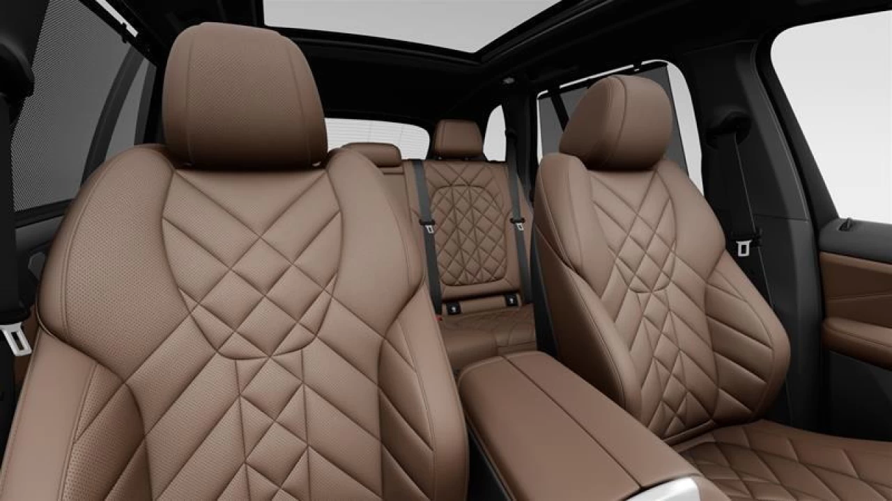 2026 BMW X5
                                                    xDrive50e Image principale