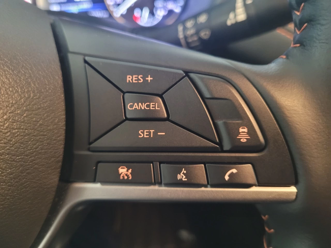 2022 Nissan Sentra SR Main Image