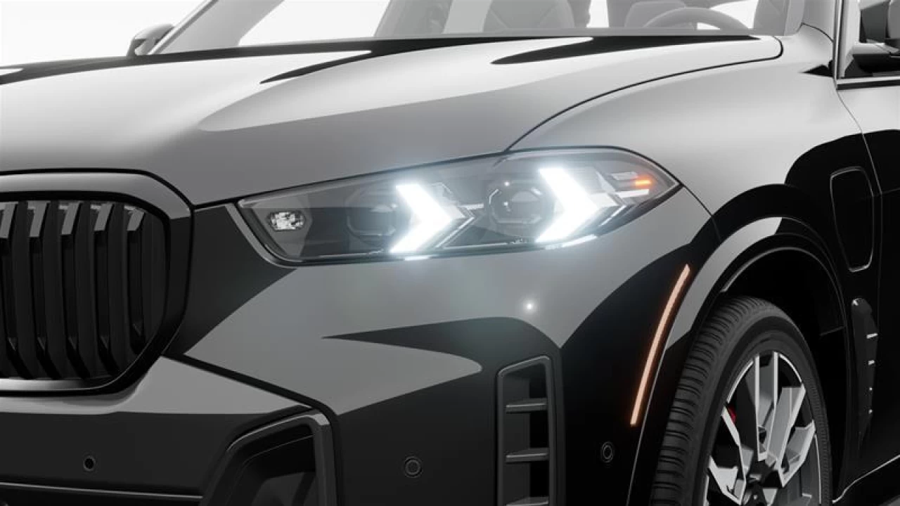 2026 BMW X5 xDrive50e Main Image