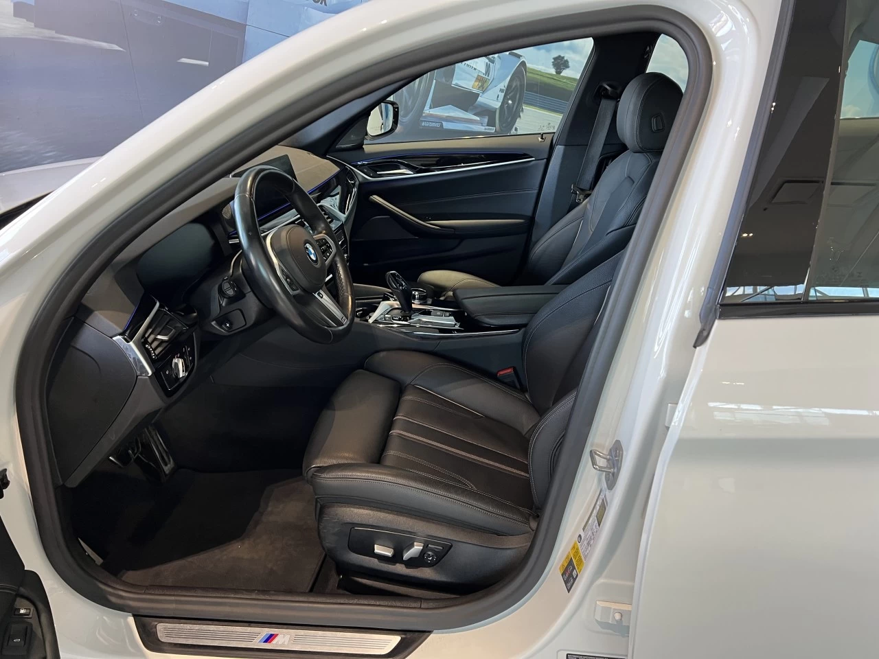 2020 BMW 530e xDrive 530e xDrive iPerformance Image principale