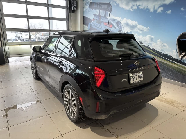 MINI 5 Door Cooper S FWD 2026