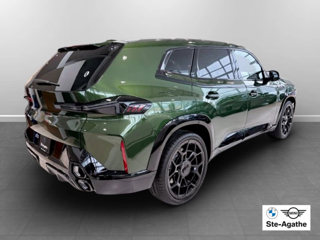 2026 BMW XM Label Main Image