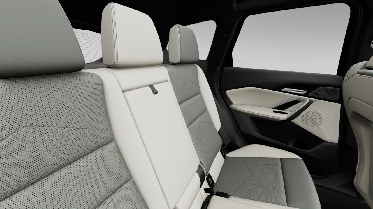 2026 BMW X1 xDrive28i M Sport Edition Image principale