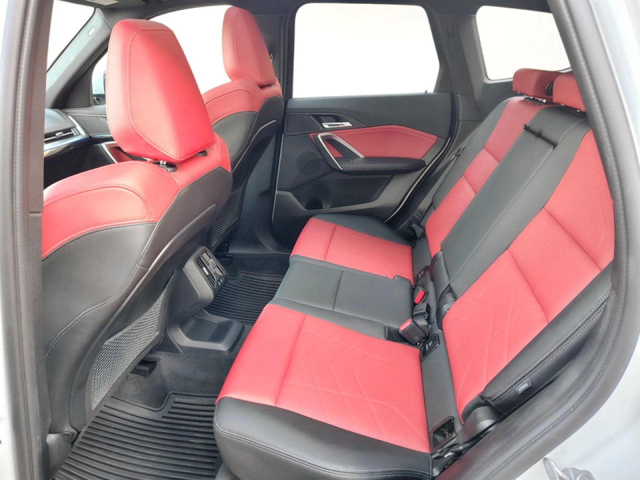 2023 BMW X1 xDrive28i Main Image