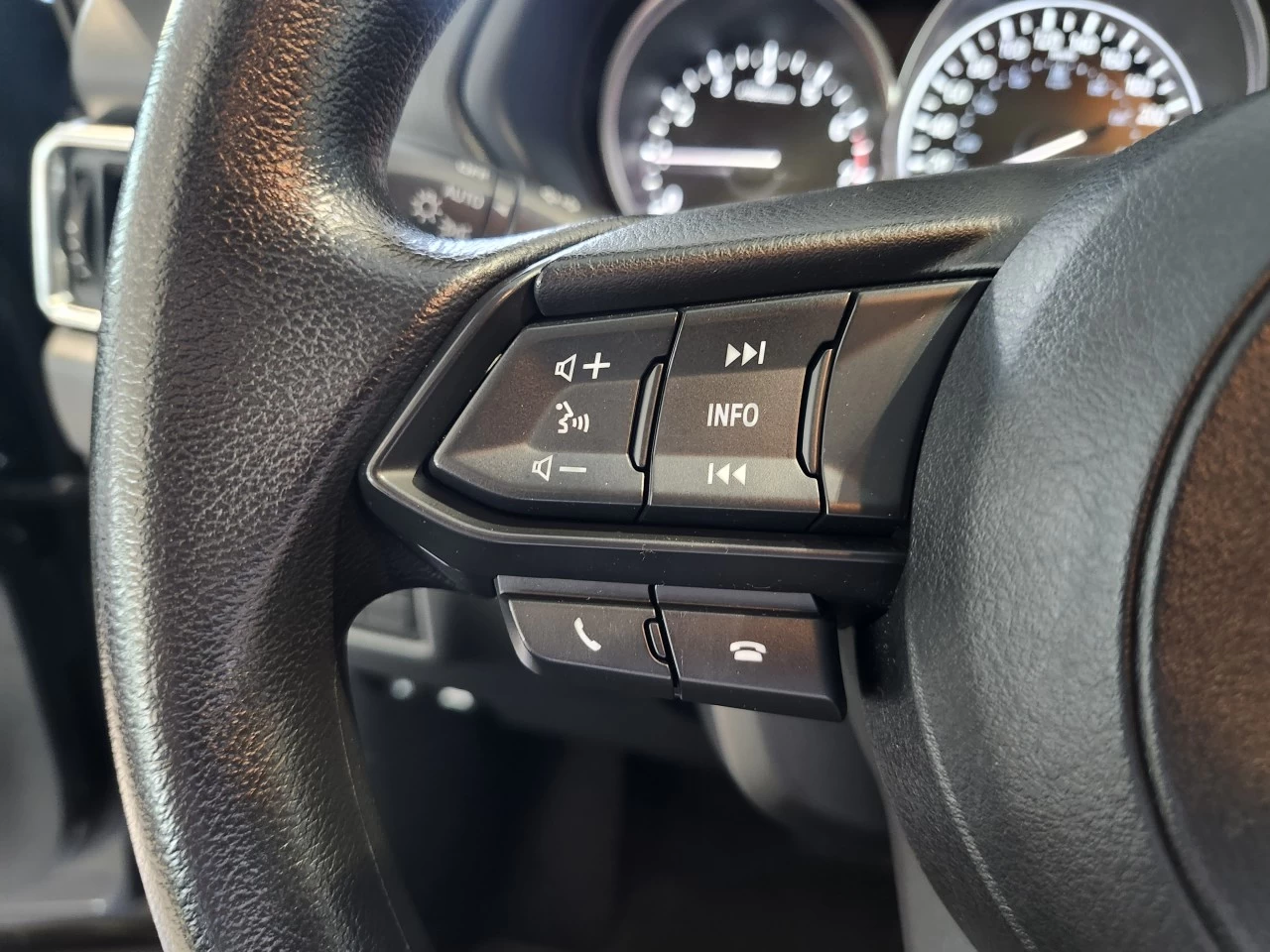 2021 Mazda CX-5 GX https://www.bmwsteagathe.com/resize/b990ff35b810a3abc0cc817b2ca24889-1