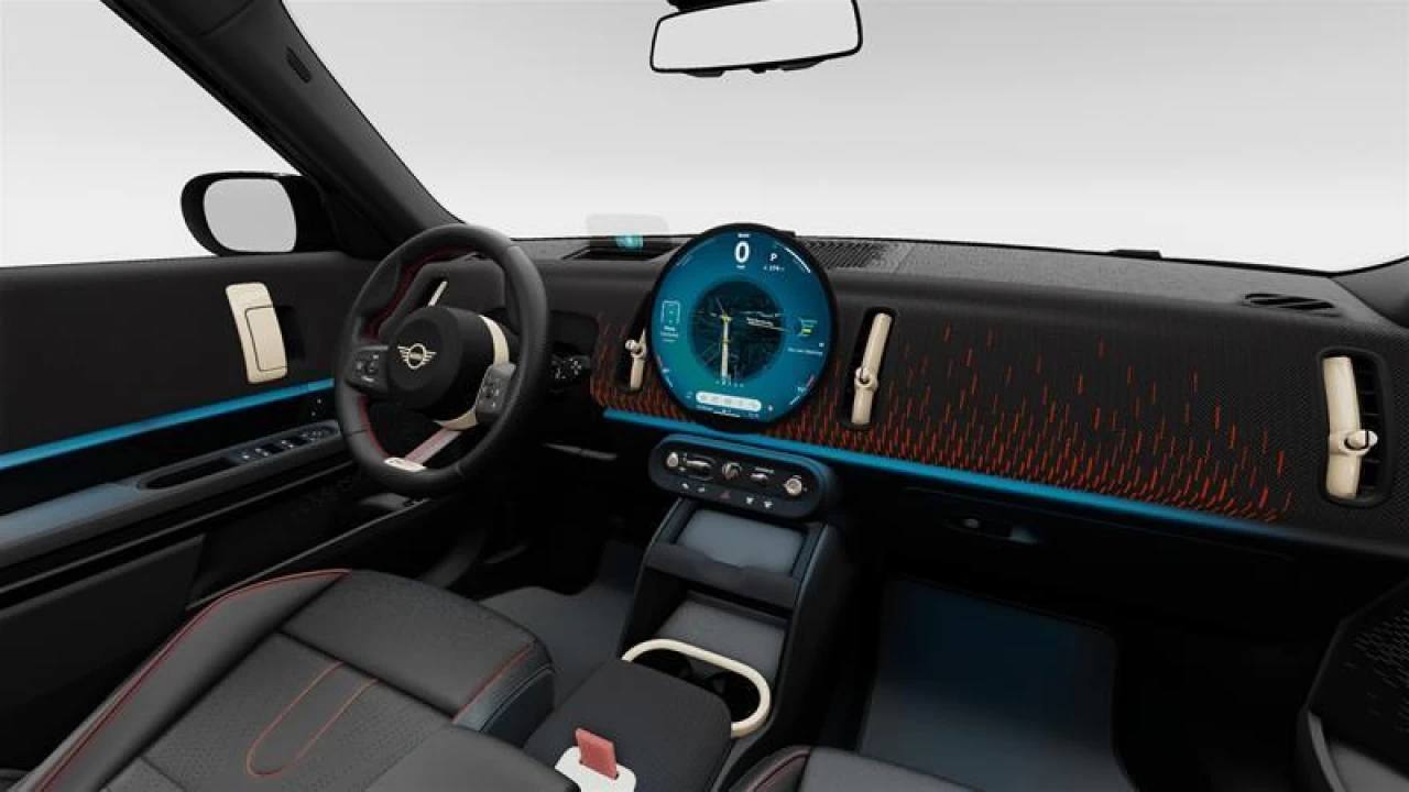 2025 MINI Countryman SE ALL4 Main Image