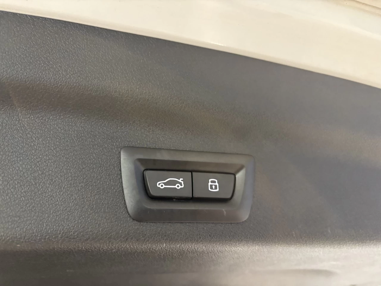 2023 BMW X1 xDrive28i Main Image