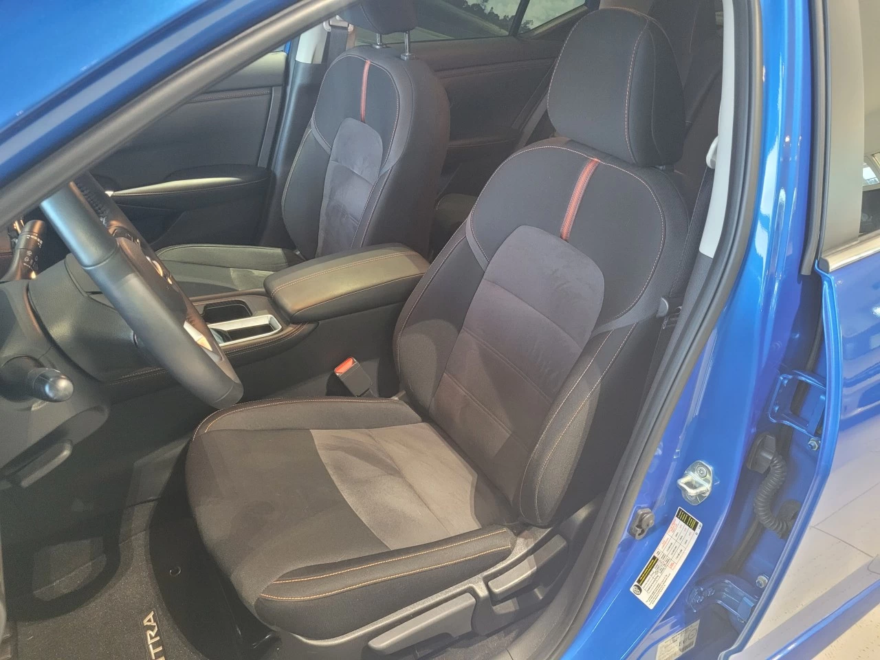 2022 Nissan Sentra SR Main Image