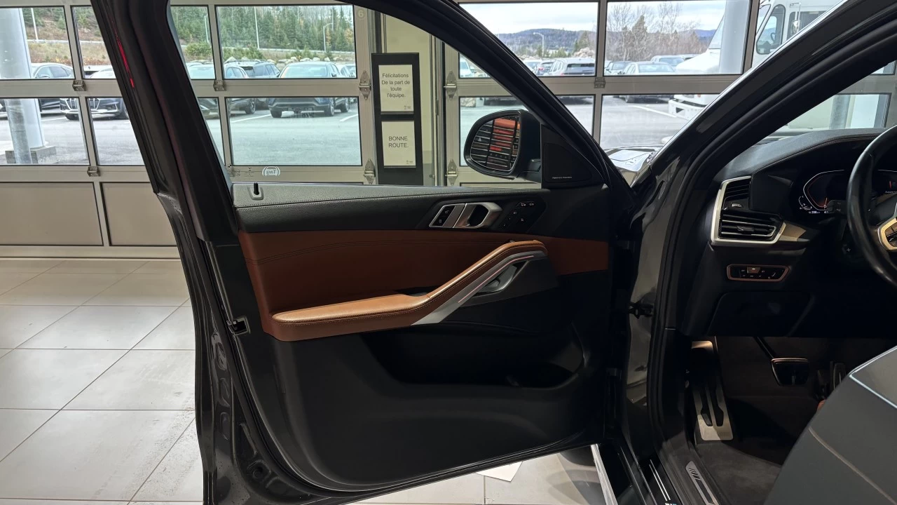 2022 BMW X6 xDrive40i Image principale