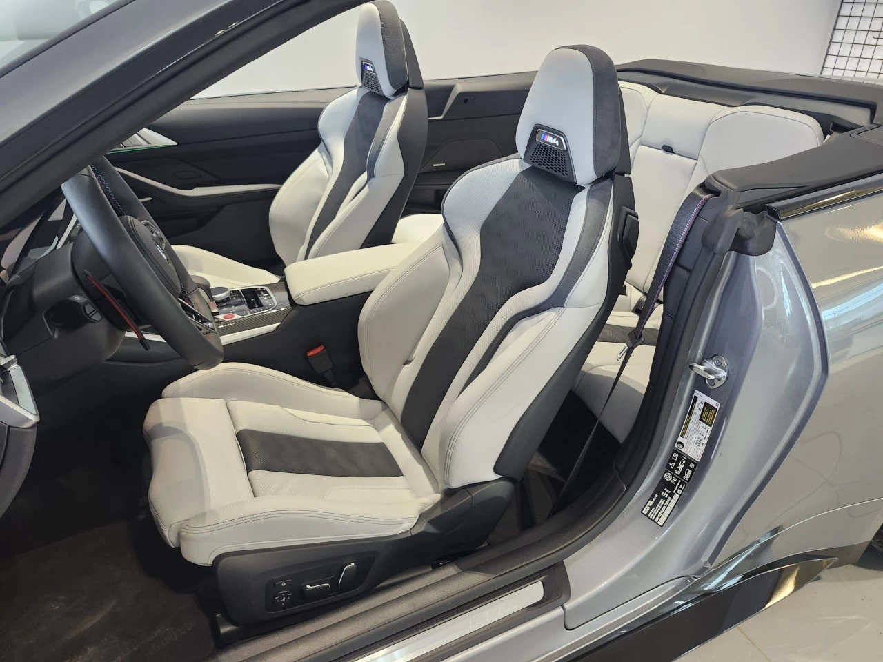 2025 BMW M4 Competition xDrive Image principale
