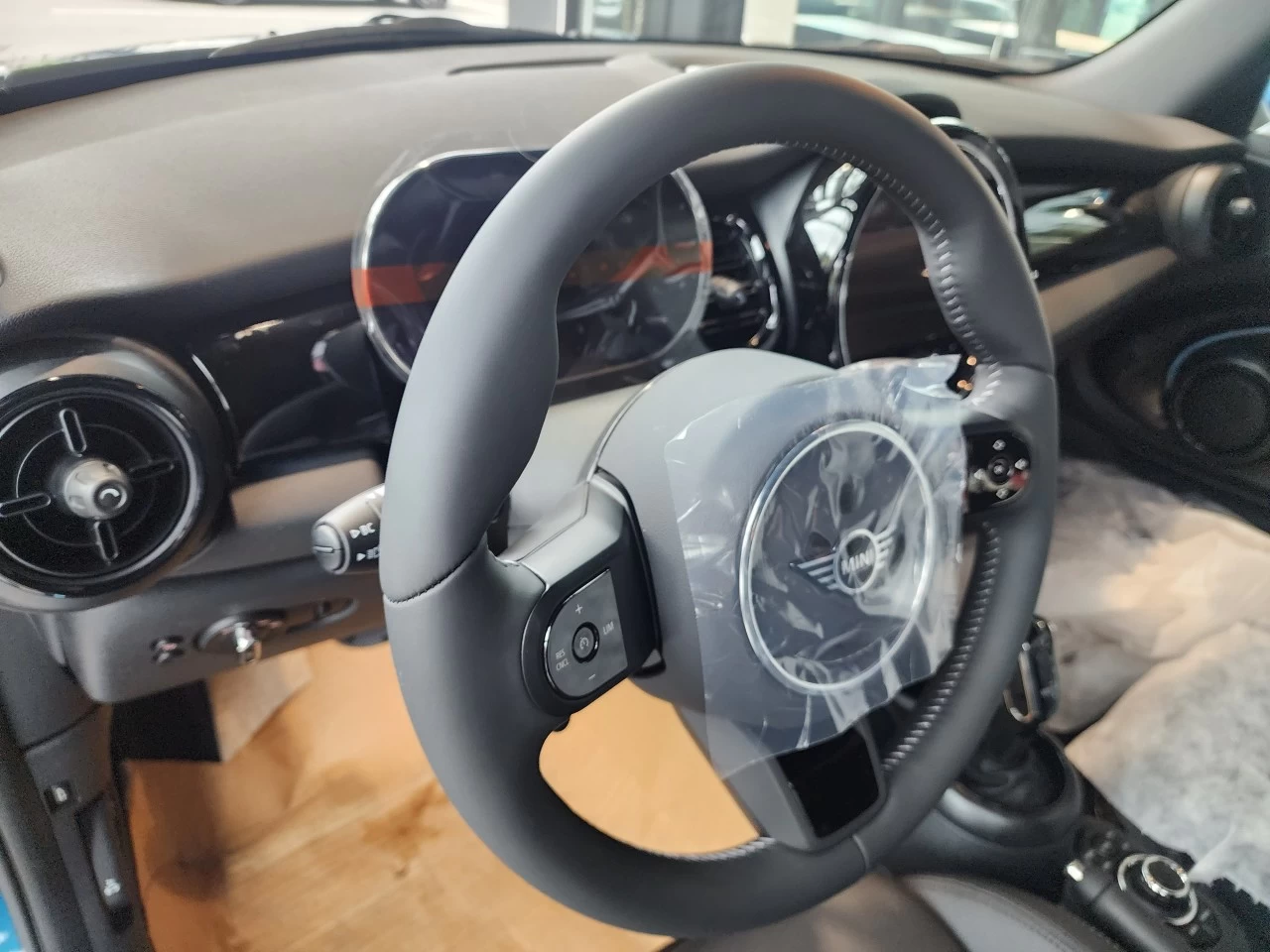 2024 MINI Cooper S Convertible  Image principale