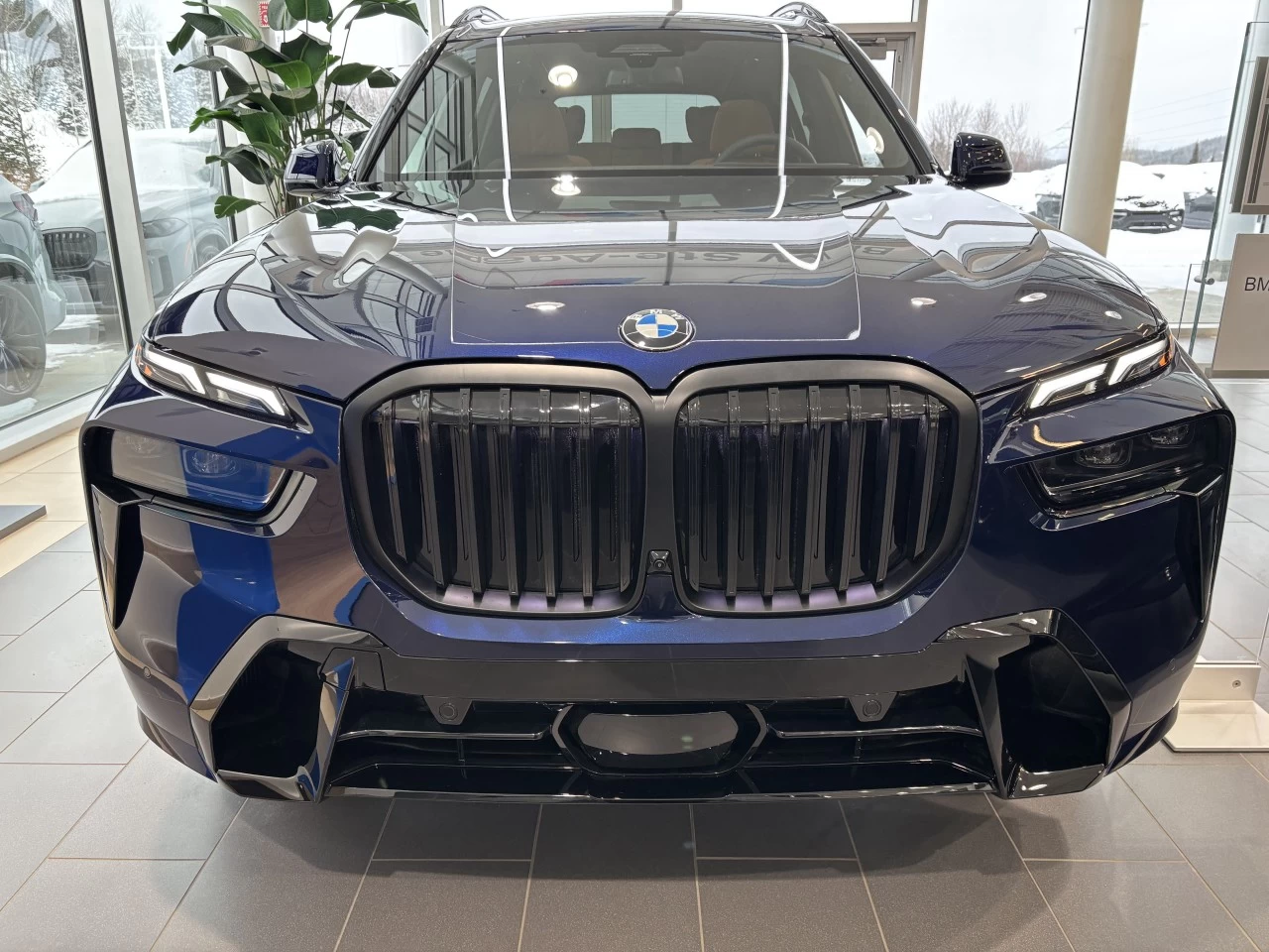 2026 BMW X7 xDrive40i Main Image