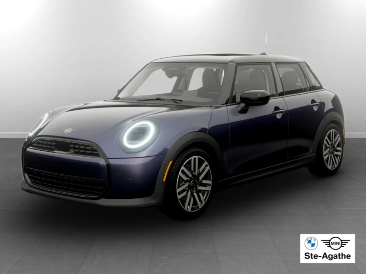 2026 MINI 5 Door Cooper C FWD Image principale