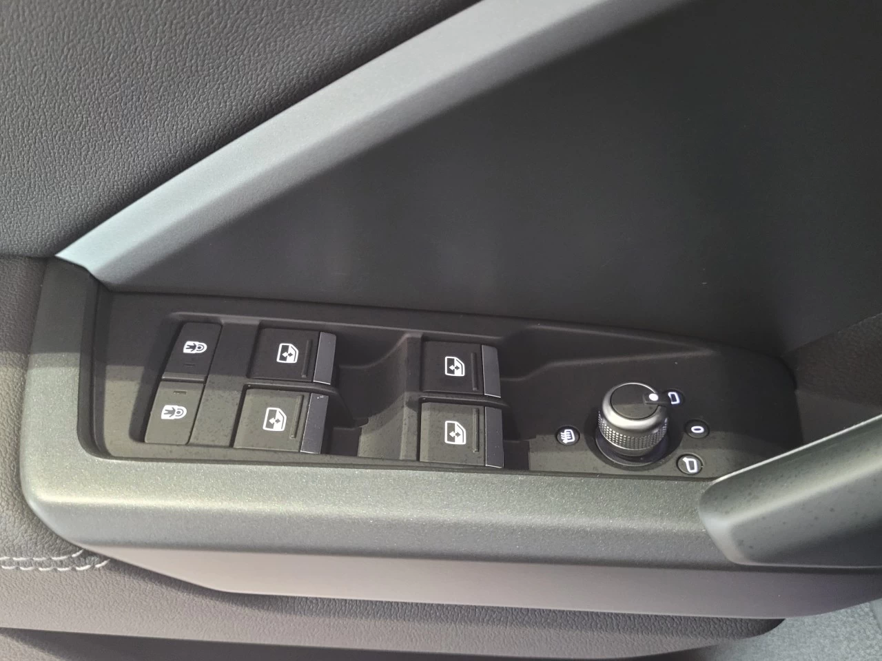 2020 Audi Q3 Progressiv Main Image