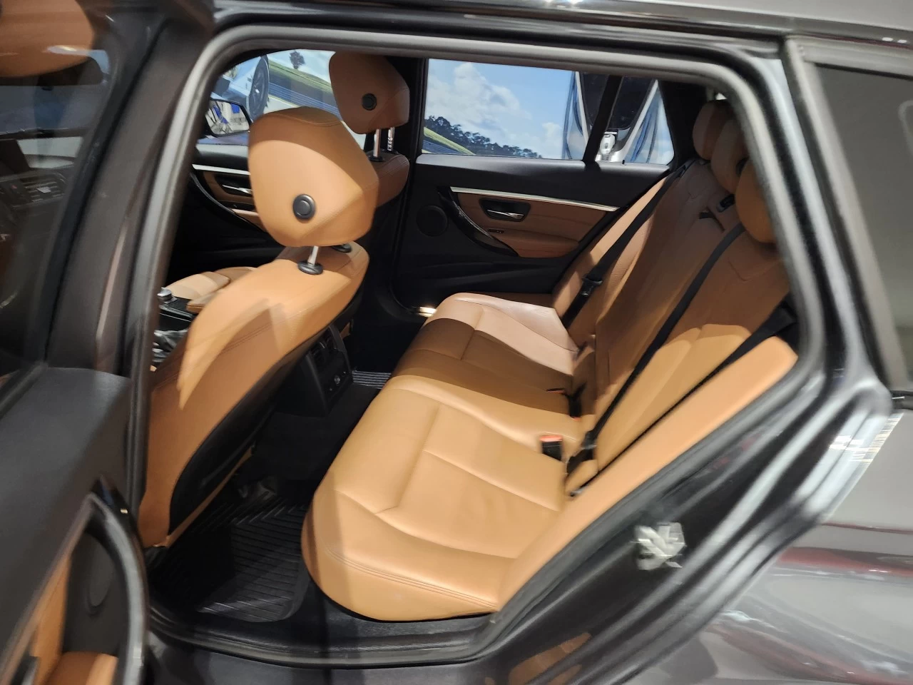 2017 BMW 3 Series 328d xDrive Main Image