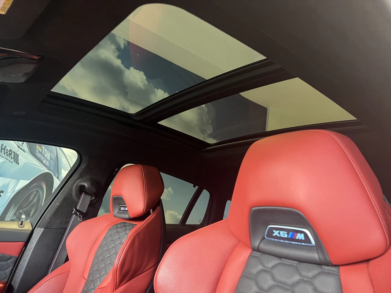 2021 BMW X6 M Competition Main Image