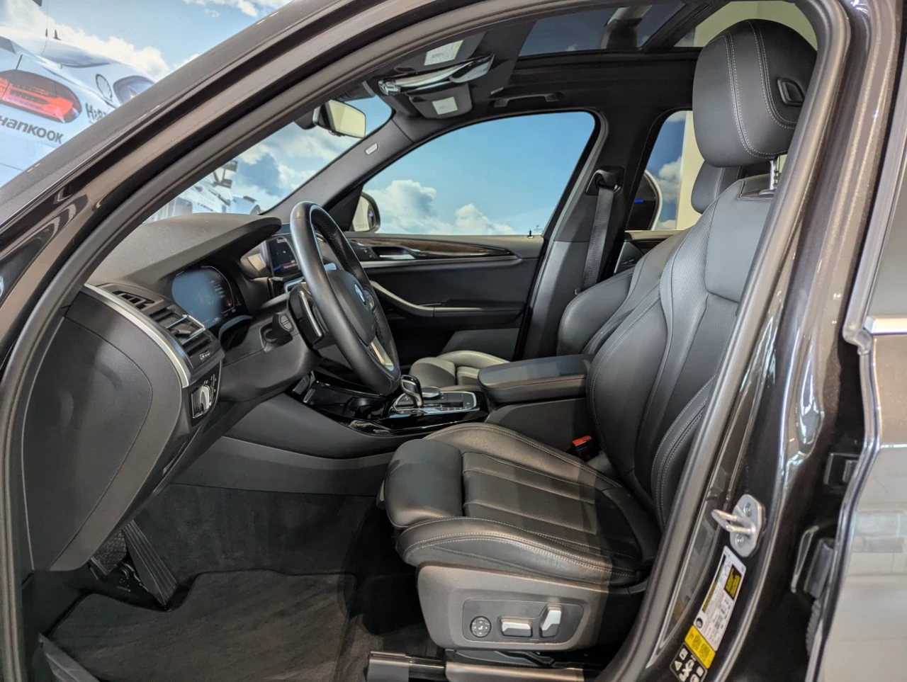 2023 BMW X3 xDrive30i https://www.bmwsteagathe.com/resize/b990ff35b810a3abc0cc817b2ca24889-1