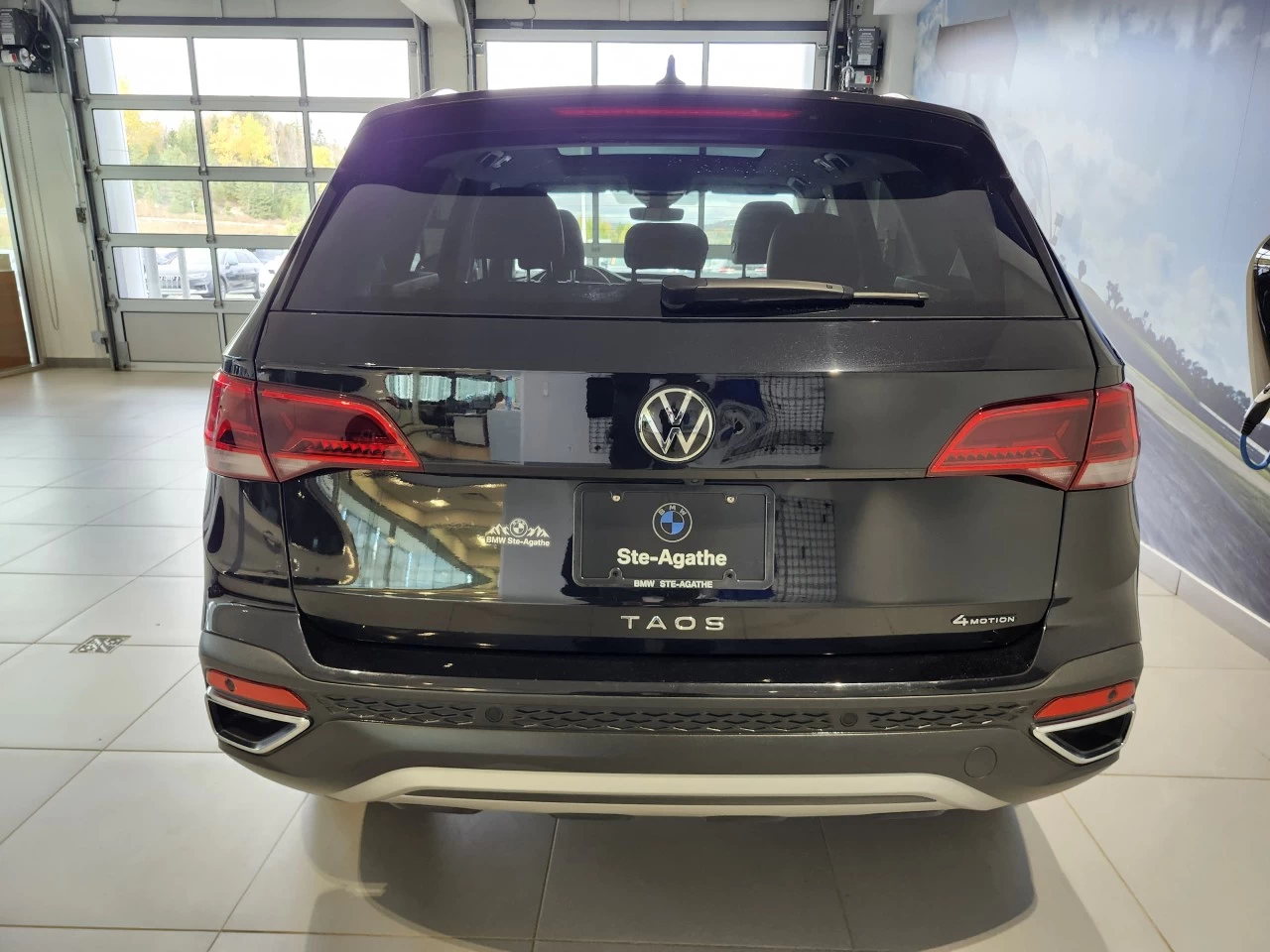 2023 Volkswagen Taos Highline Image principale