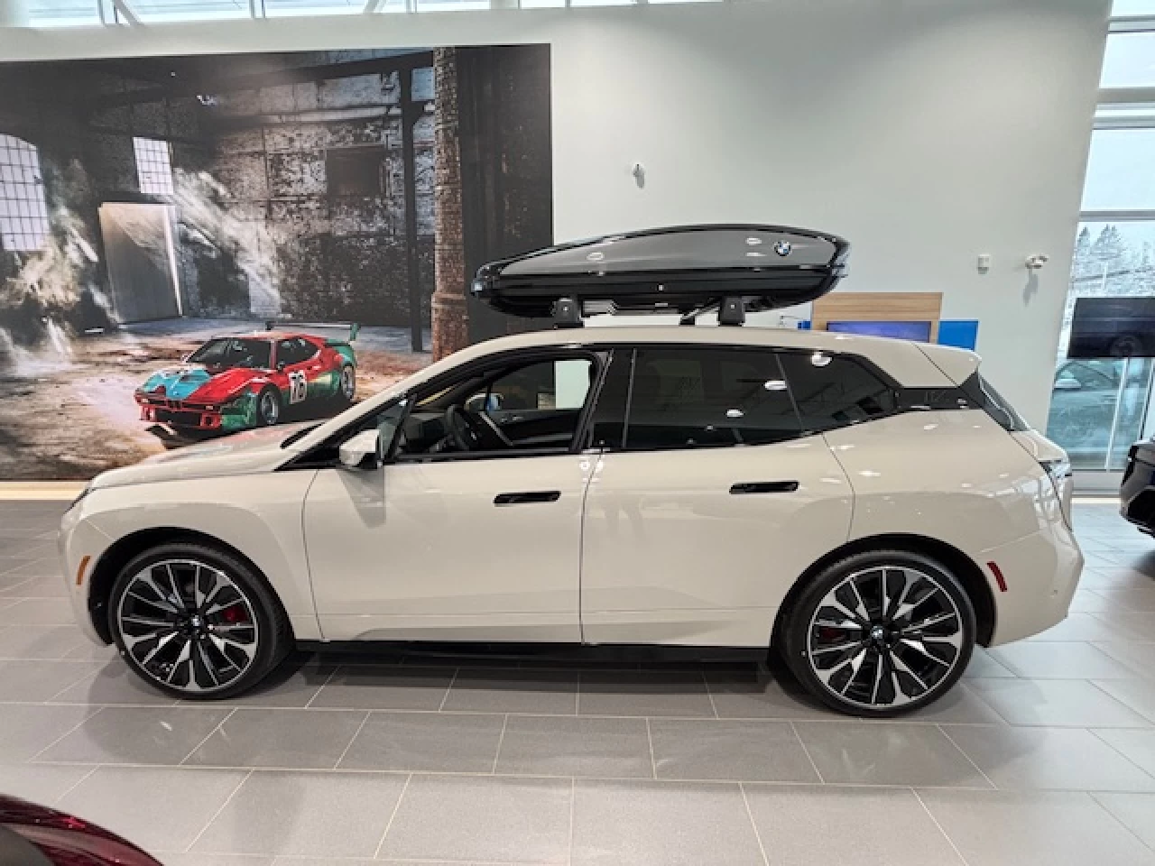 2026 BMW iX xDrive60 Main Image