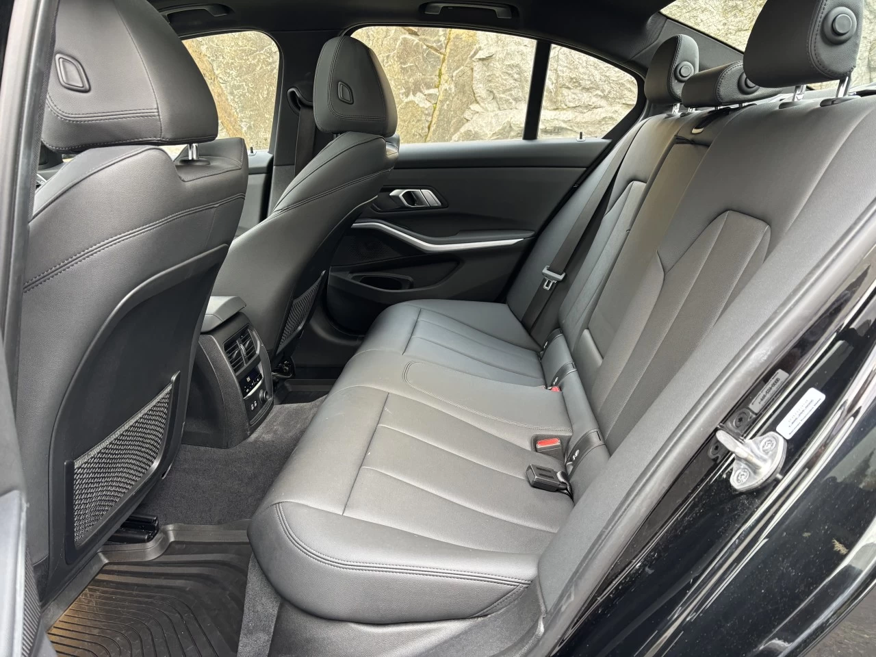 2020 BMW 3 Series 330i xDrive Main Image