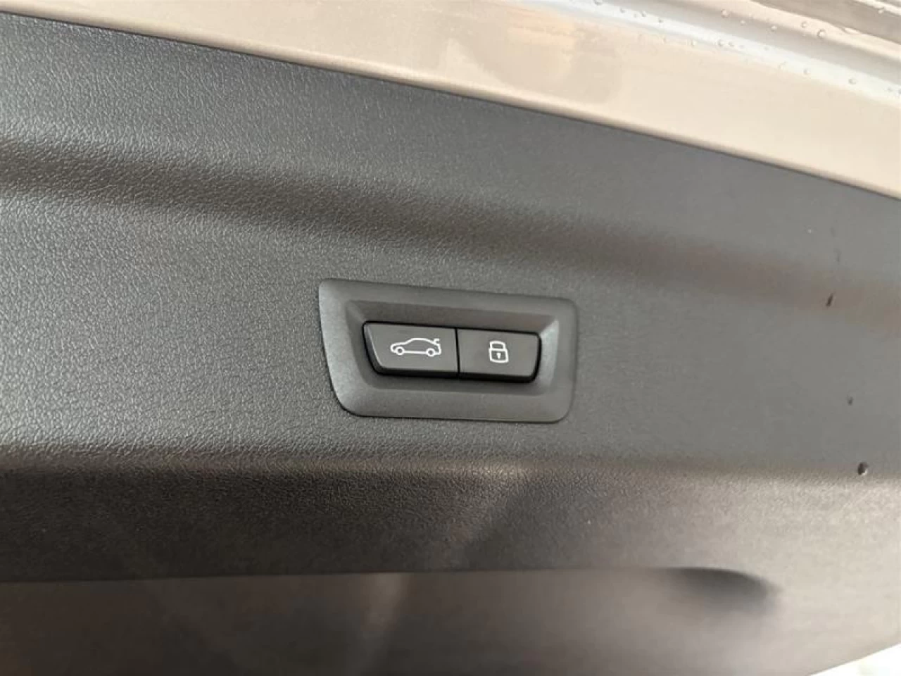 2026 BMW X1 xDrive28i Image principale