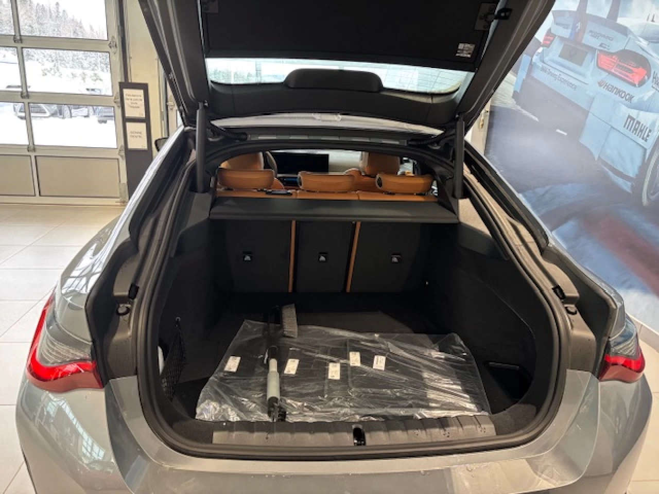 2026 BMW i5 xDrive40 Sedan Main Image