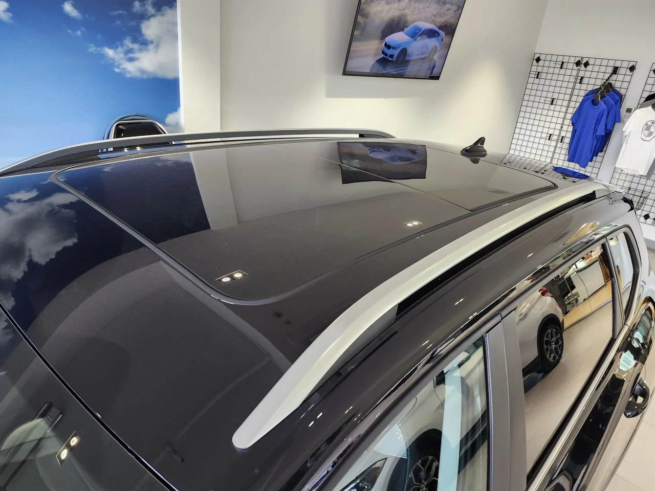 2023 Volkswagen Taos Highline Image principale