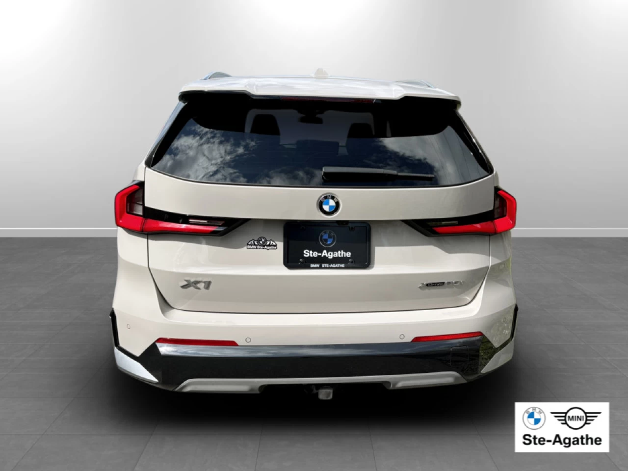 2026 BMW X1 xDrive28i Image principale