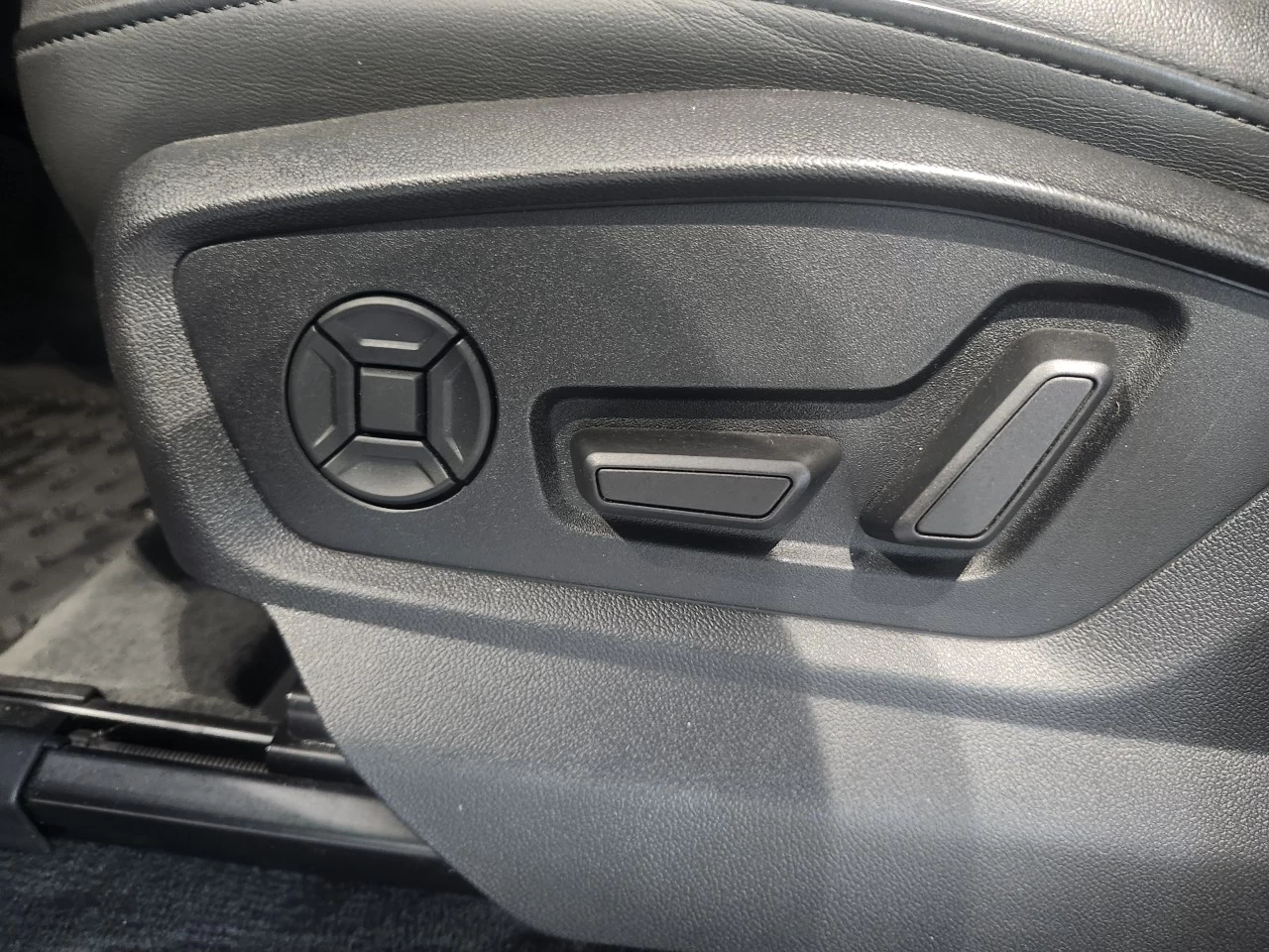 2021 Audi Q7 Komfort / V6 Image principale