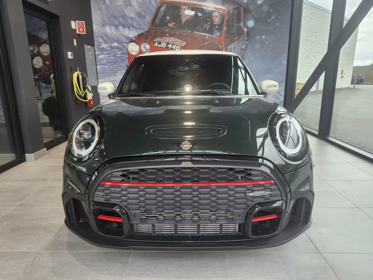 2024 Mini Cooper John Cooper Works Image principale