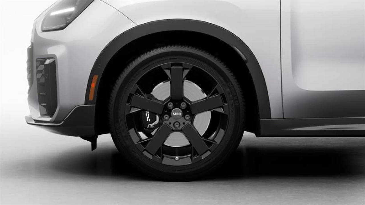2026 MINI Countryman SE ALL4 Main Image