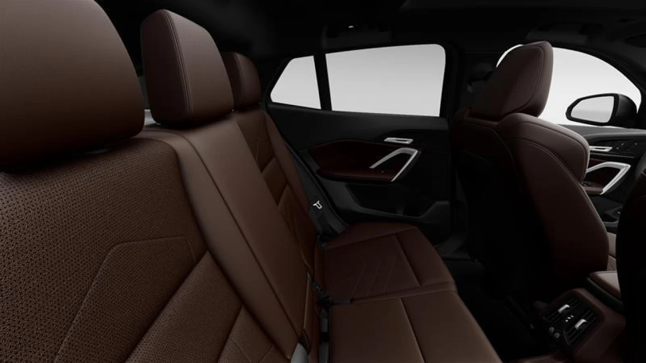 2025 BMW X2 xDrive28i Main Image