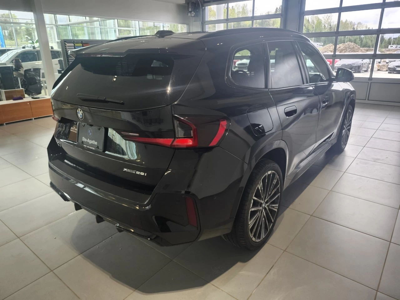 2023 BMW X1 xDrive28i Main Image