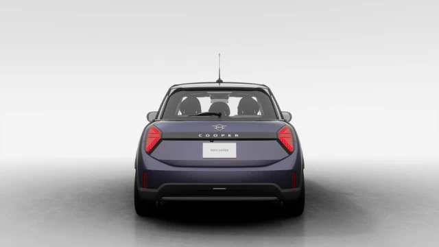 MINI 5 Door Cooper C FWD 2026