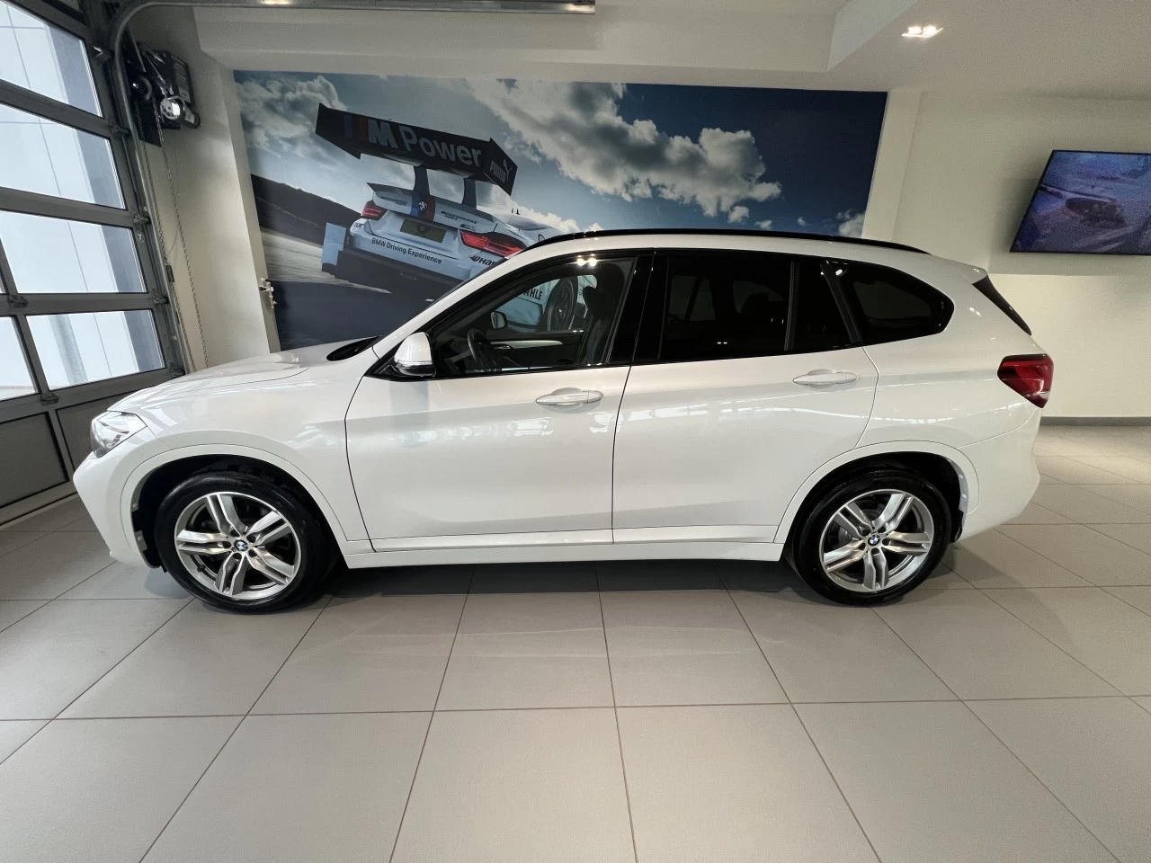 2020 BMW X1 xDrive28i Main Image