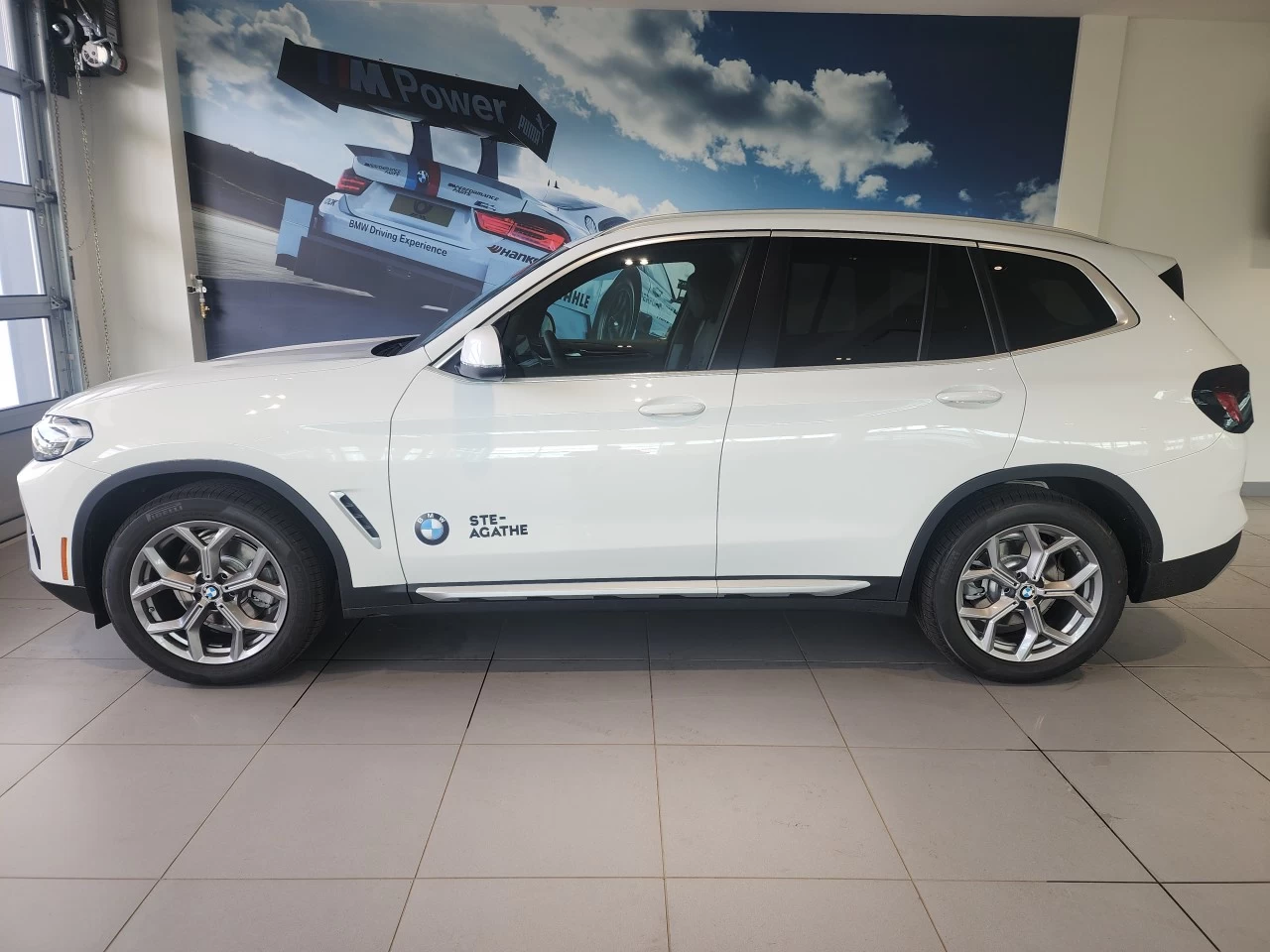 2023 BMW X3 xDrive30i Image principale