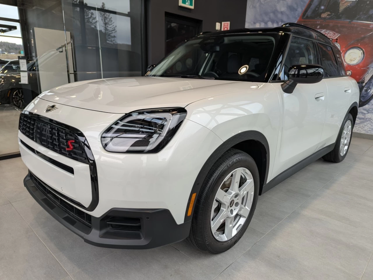 2025 Mini Cooper Countryman Cooper S Main Image