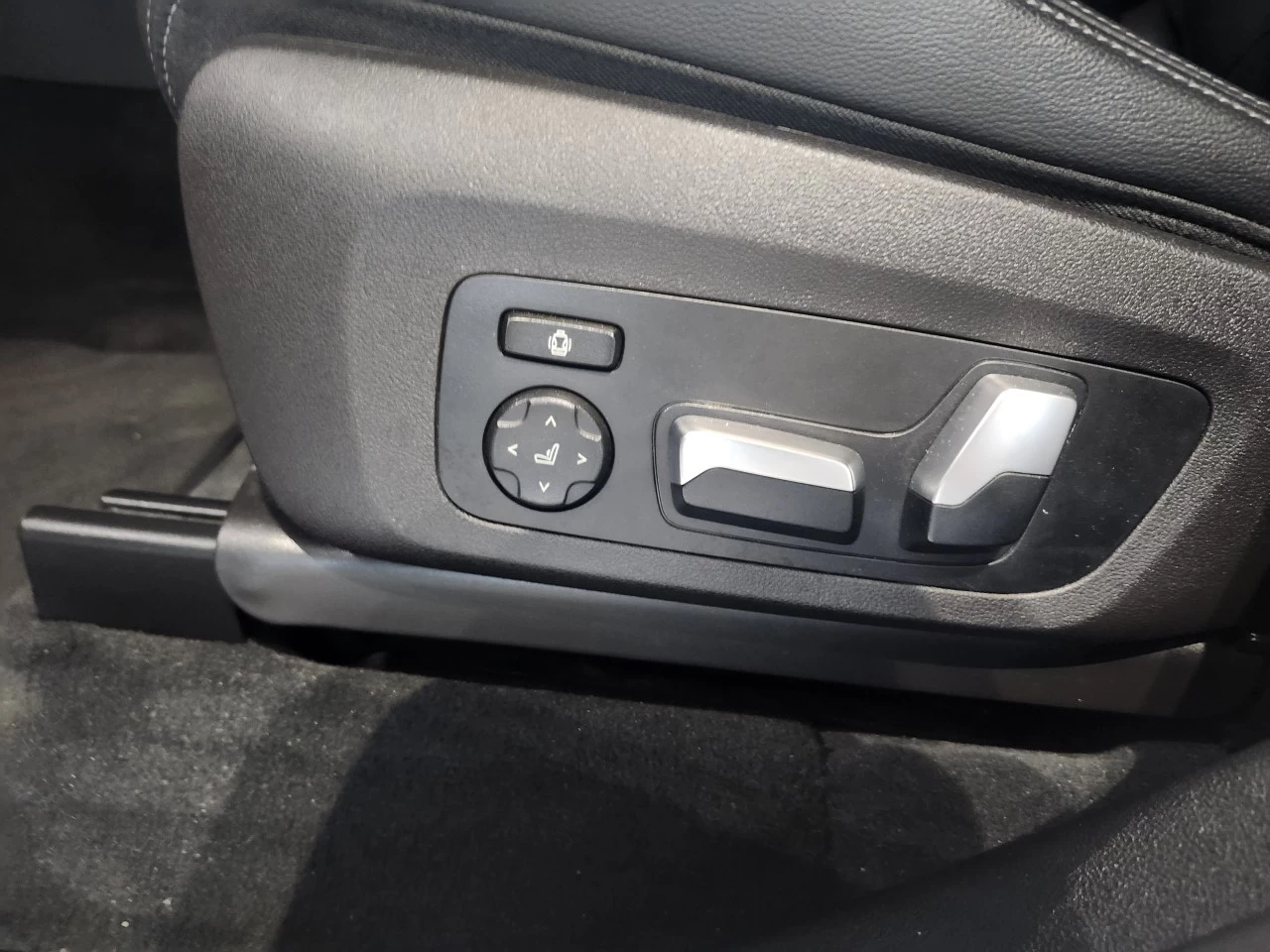 2020 BMW X3 xDrive30i Main Image