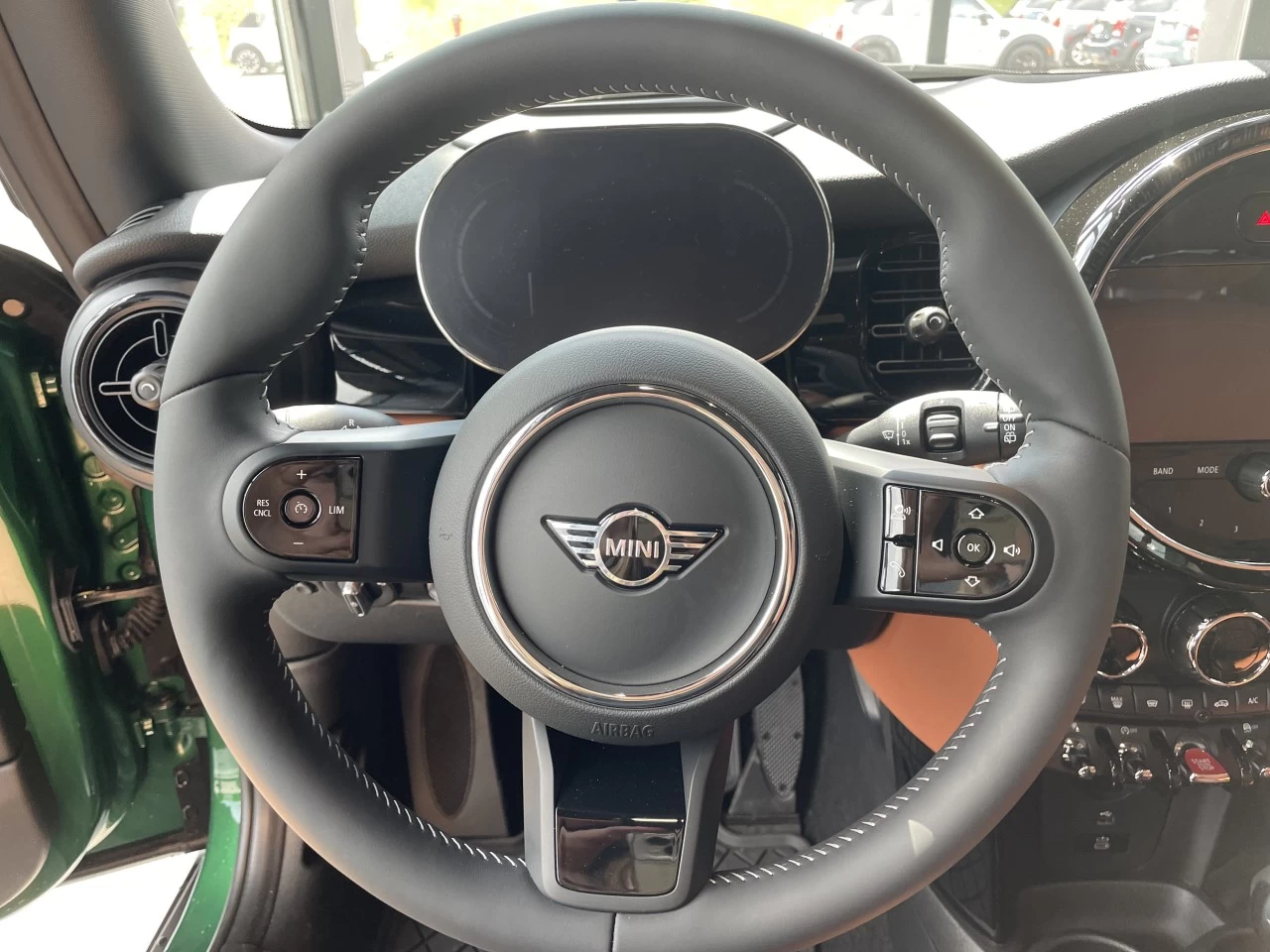2024 MINI COOPER S 3 Door Main Image