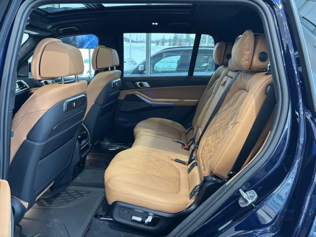 2026 BMW X7 xDrive40i Main Image