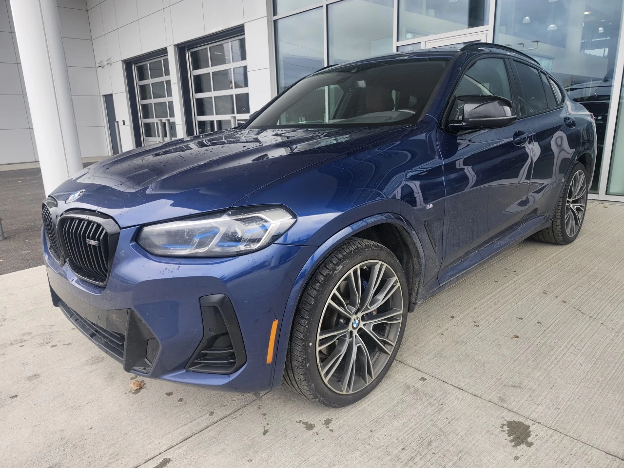 2023 BMW X4 M40i https://www.bmwsteagathe.com/resize/b990ff35b810a3abc0cc817b2ca24889-1