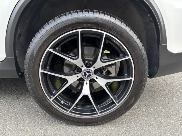 Mercedes-Benz GLC GLC 300 2023