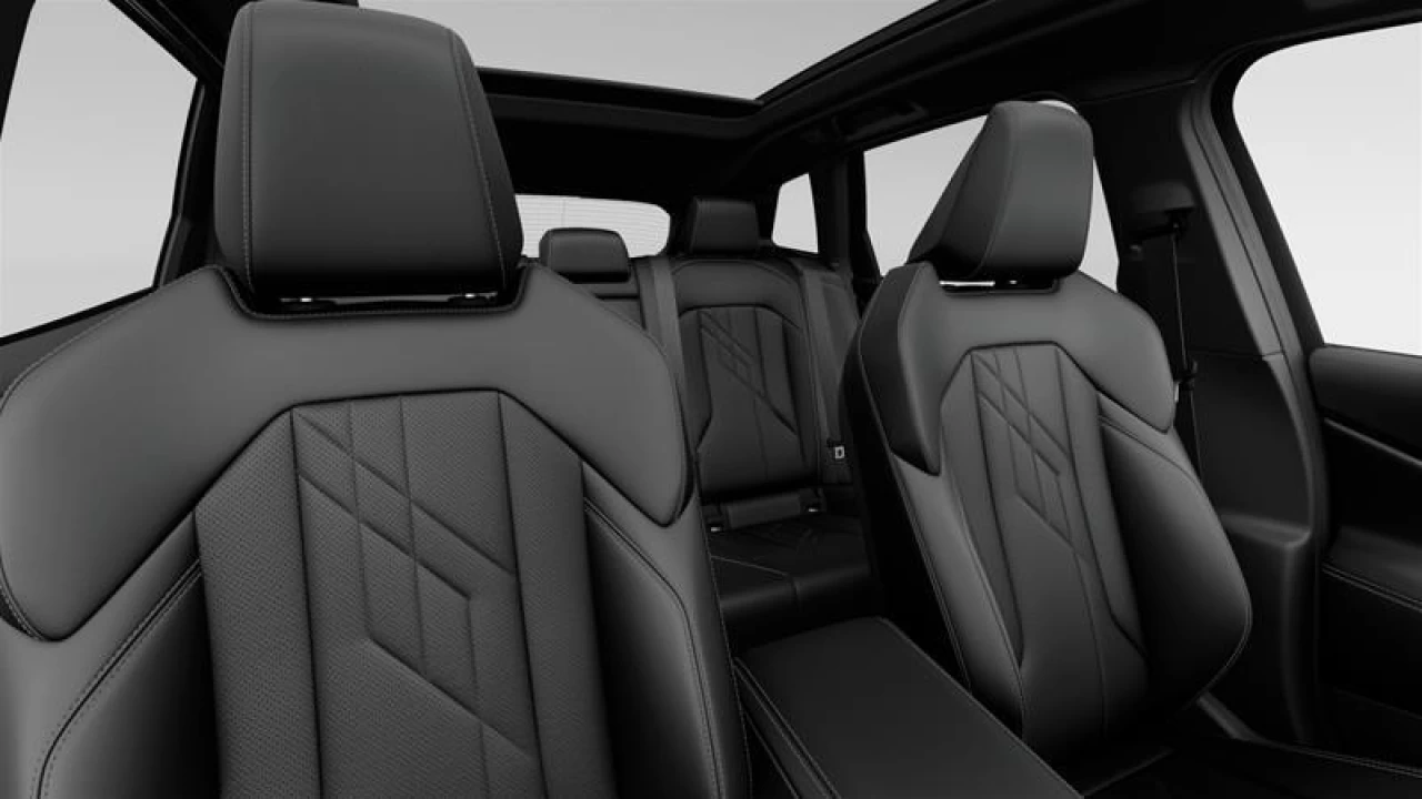 2026 BMW X3 M50 xDrive Main Image