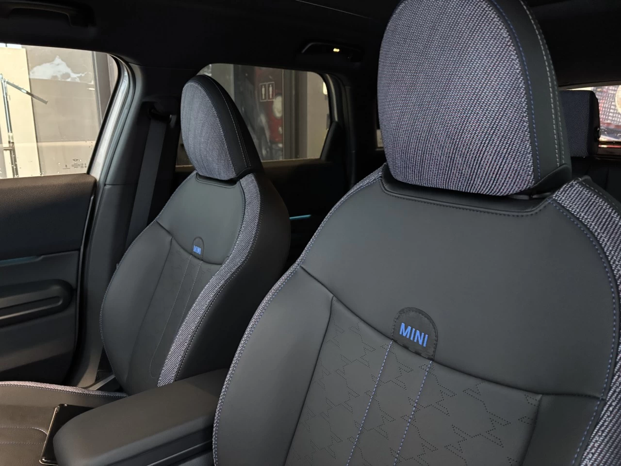 2025 MINI Countryman SE ALL4 Image principale