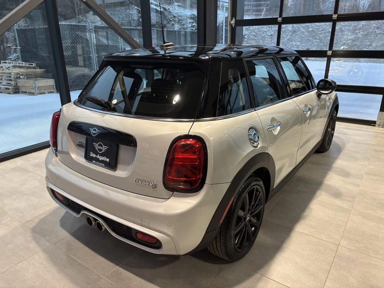 2021 Mini Cooper Cooper S Main Image
