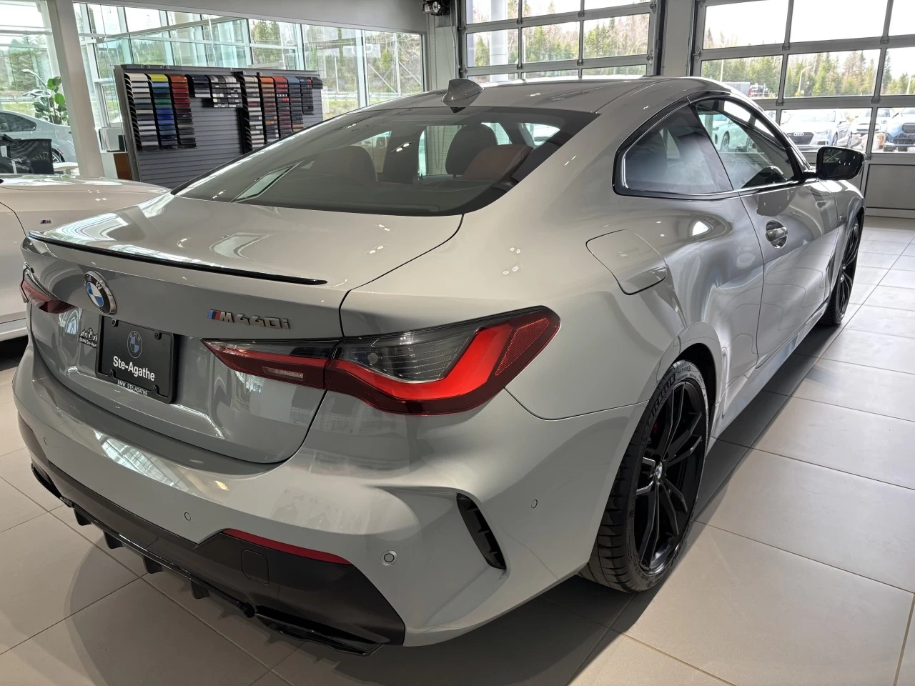 2023 BMW M440i xDrive M440i xDrive Image principale