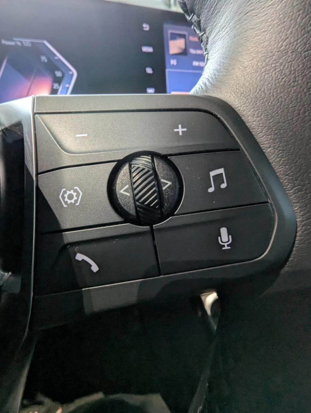 2024 BMW X1 xDrive28i Main Image