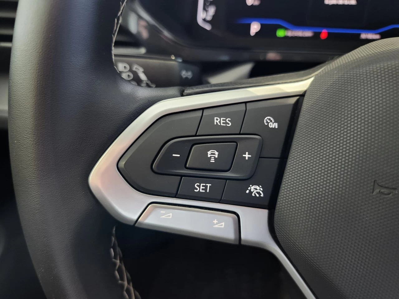 2023 Volkswagen Taos Highline Image principale